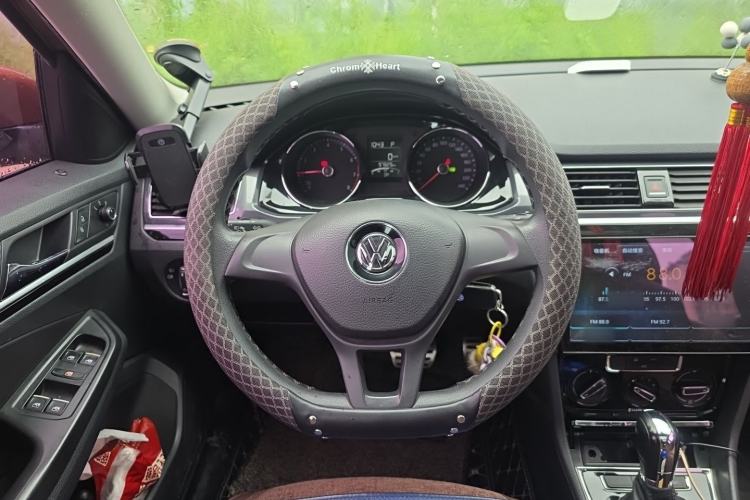 Used Volkswagen C-TREK 2017 1.6L Automatic Comfort Model Steering Wheel