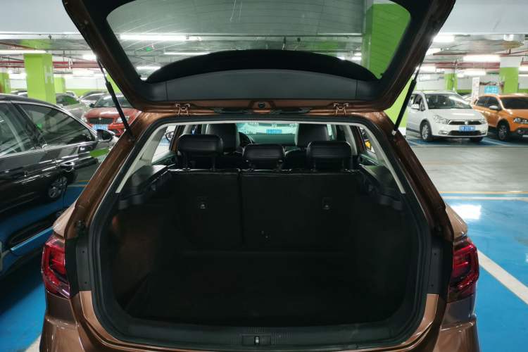 Used Volkswagen C-TREK 2017 1.6L Automatic Comfort Model Trunk