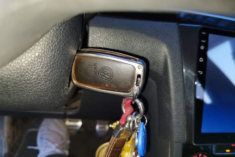 Used Volkswagen C-TREK 2017 1.6L Automatic Comfort Model Vehicle Key