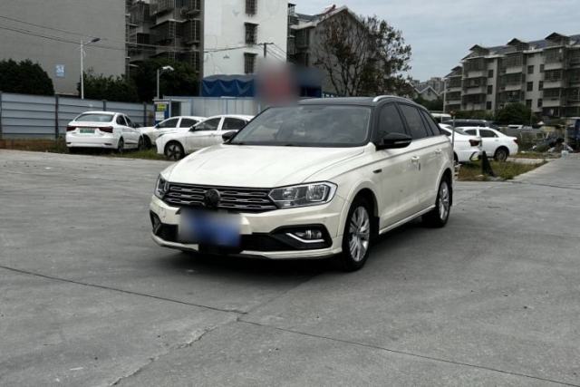 Used Volkswagen C-TREK 2017 230TSI DSG Comfort Version