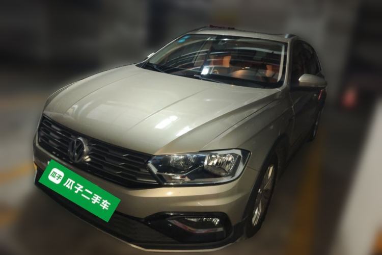 Used Volkswagen C-TREK 2017 230TSI DSG Comfort Version Guazi used car, China used car export, Used car for sale, Used cars, Cheapest cars for sale