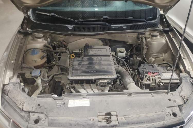 Used Volkswagen C-TREK 2017 1.6L Automatic Comfort Model Engine Bay