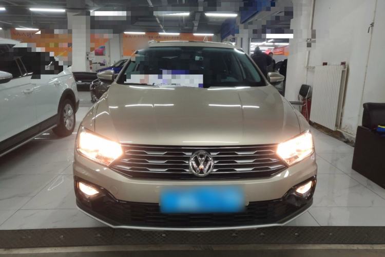 Used Volkswagen C-TREK 2017 1.6L Manual Comfort Model Front