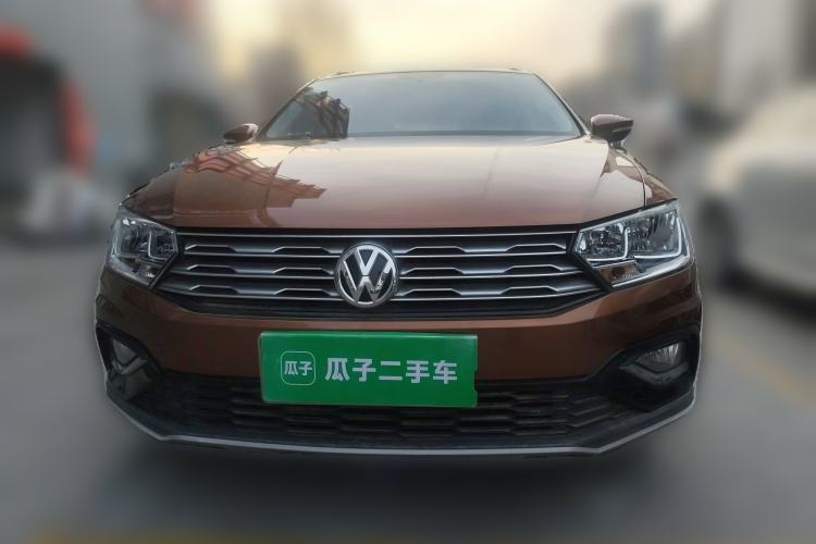 Used Volkswagen C-TREK 2017 1.6L Manual Comfort Model Front