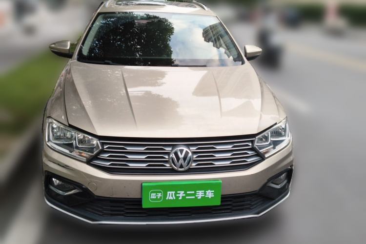 Used Volkswagen C-TREK 2017 1.6L Automatic Comfort Model Front