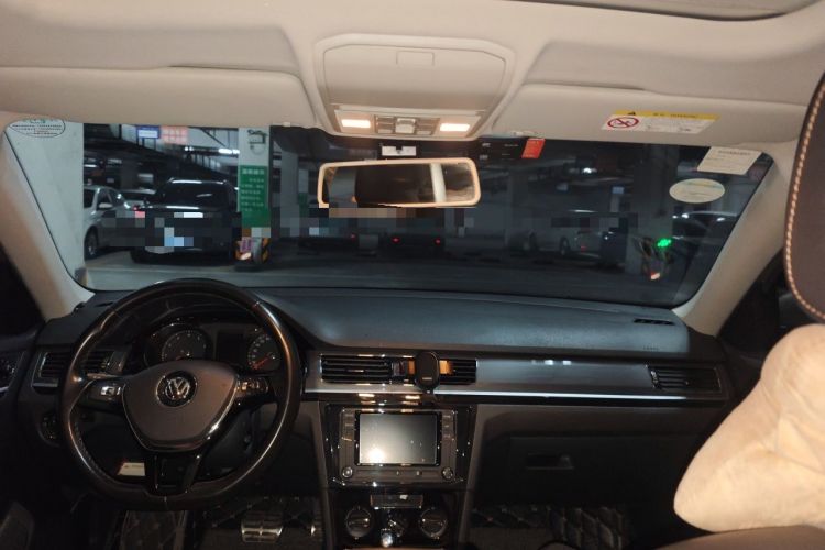 Used Volkswagen C-TREK 2017 230TSI DSG Comfort Version Headliner