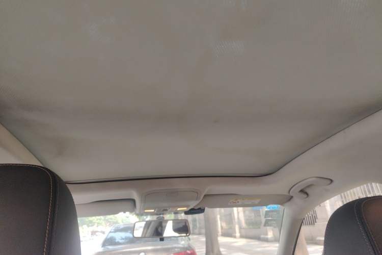 Used Volkswagen C-TREK 2017 1.6L Automatic Comfort Model Headliner