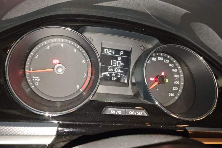 Used Volkswagen C-TREK 2017 1.6L Automatic Comfort Model Instrument Cluster