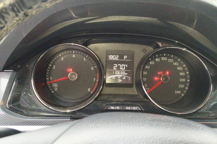Used Volkswagen C-TREK 2017 1.6L Automatic Comfort Model Instrument Cluster