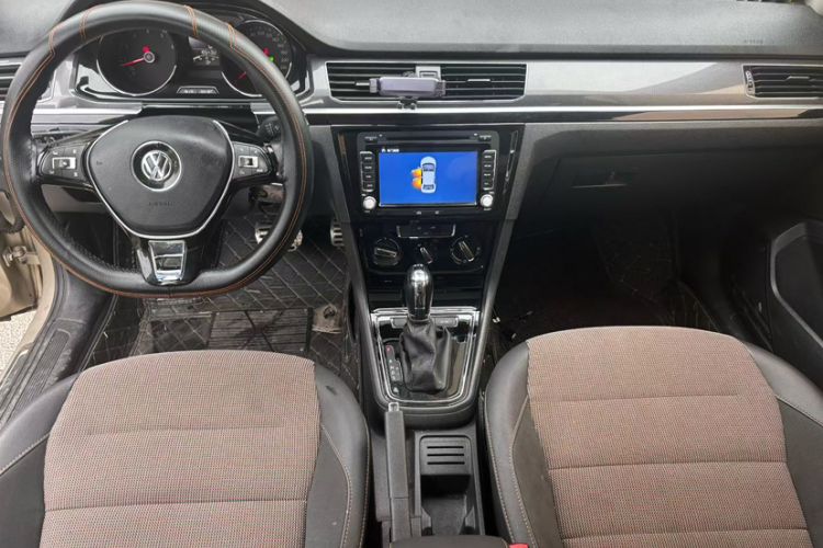 Used Volkswagen C-TREK 2017 230TSI DSG Comfort Version Interior 1