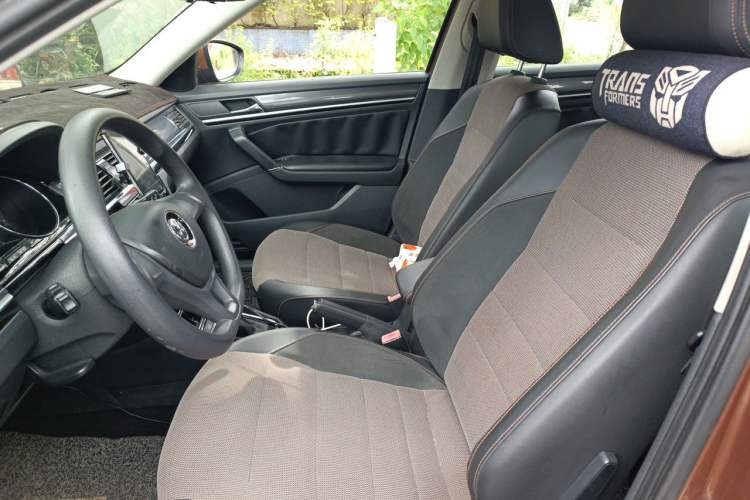 Used Volkswagen C-TREK 2017 230TSI DSG Comfort Version Left Front Seat