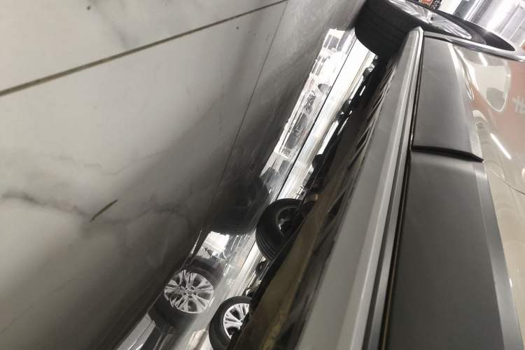 Used Volkswagen C-TREK 2017 1.6L Manual Comfort Model Left Side Sill