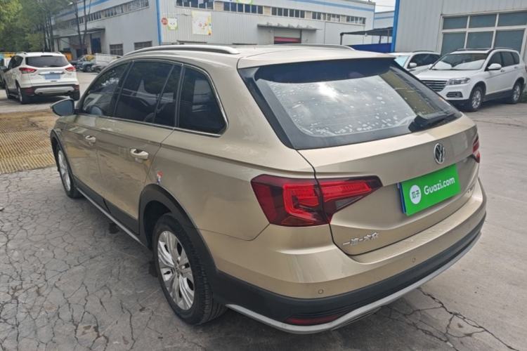 Used Volkswagen C-TREK 2017 1.6L Automatic Comfort Model Rear Left 45 Deg