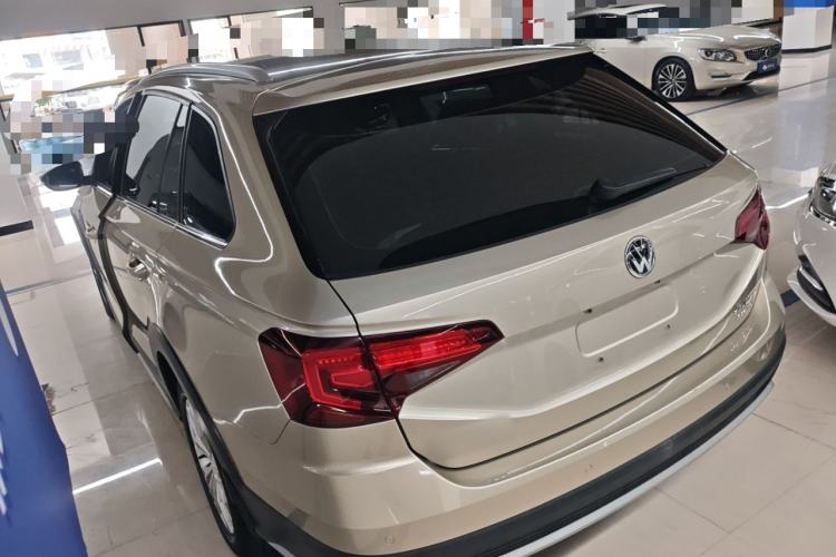 Used Volkswagen C-TREK 2017 230TSI DSG Comfort Version Rear Left 45 Deg