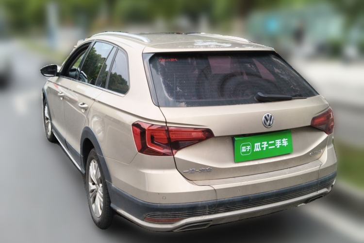 Used Volkswagen C-TREK 2017 1.6L Automatic Comfort Model Rear Left 45 Deg