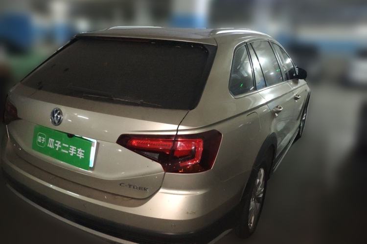 Used Volkswagen C-TREK 2017 1.6L Automatic Comfort Model Rear Right 45 Deg