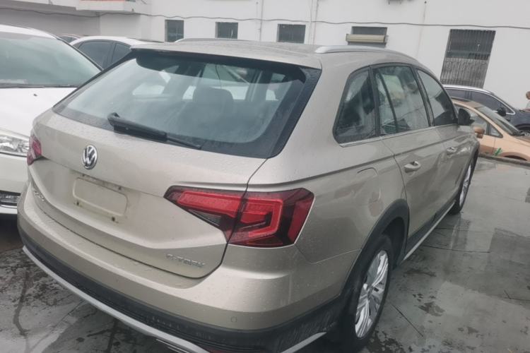 Used Volkswagen C-TREK 2017 1.6L Automatic Comfort Model Rear Right 45 Deg