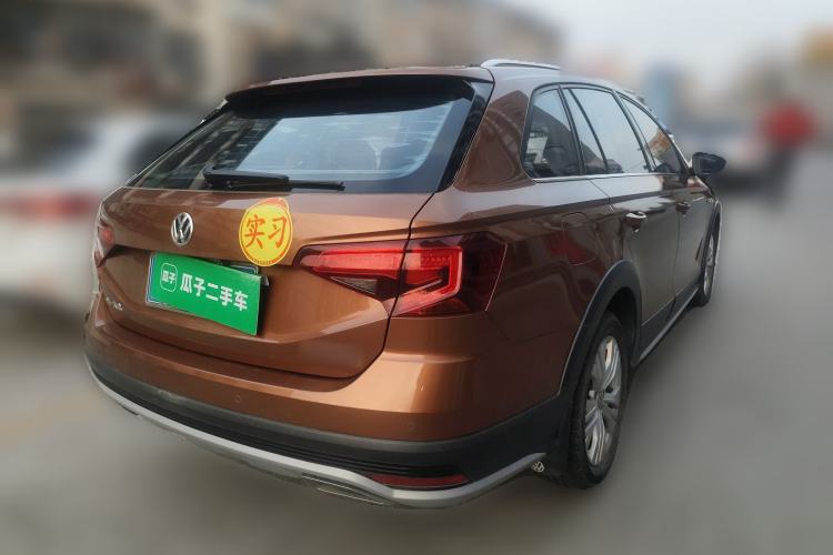 Used Volkswagen C-TREK 2017 1.6L Manual Comfort Model Rear Right 45 Deg
