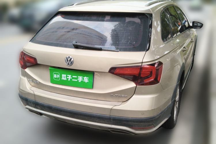 Used Volkswagen C-TREK 2017 1.6L Automatic Comfort Model Rear Right 45 Deg