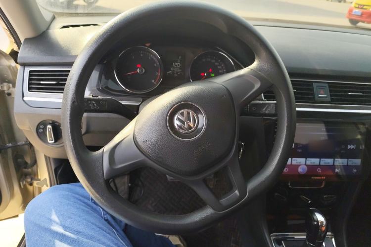 Used Volkswagen C-TREK 2017 1.6L Automatic Comfort Model Steering Wheel