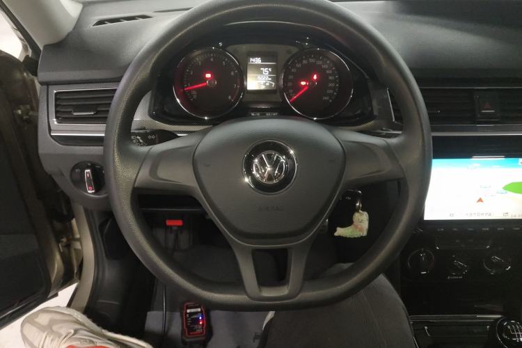 Used Volkswagen C-TREK 2017 1.6L Manual Comfort Model Steering Wheel