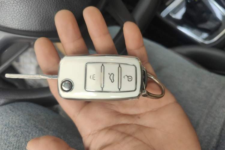 Used Volkswagen C-TREK 2017 1.6L Automatic Comfort Model Vehicle Key