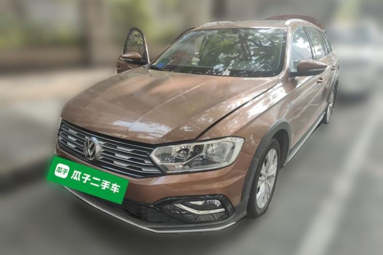 Used Volkswagen C-TREK 2017 1.6L Automatic Comfort Model Guazi used car, China used car export, Used car for sale, Used cars, Cheapest cars for sale