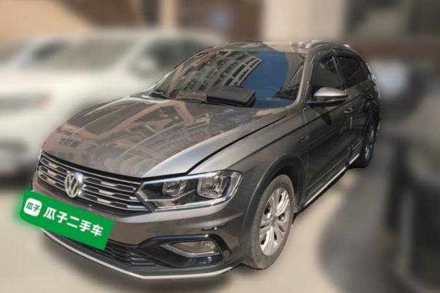 Used Volkswagen C-TREK 2017 230TSI DSG Comfort Version