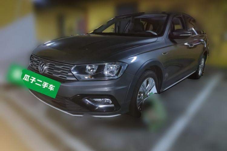 Used Volkswagen C-TREK 2017 1.6L Manual Comfort Model Guazi used car, China used car export, Used car for sale, Used cars, Cheapest cars for sale