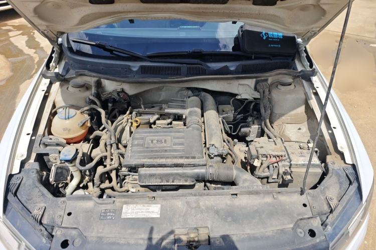 Used Volkswagen C-TREK 2017 230TSI DSG Comfort Version Engine Bay