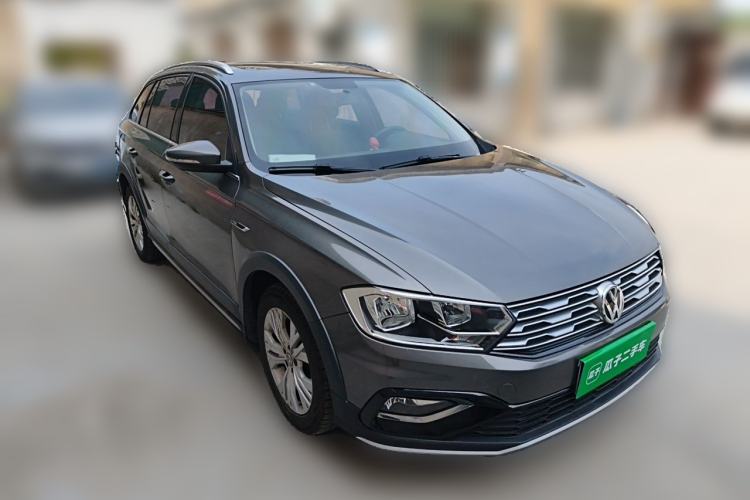 Used Volkswagen C-TREK 2017 1.6L Automatic Comfort Model Front Right 45 Deg