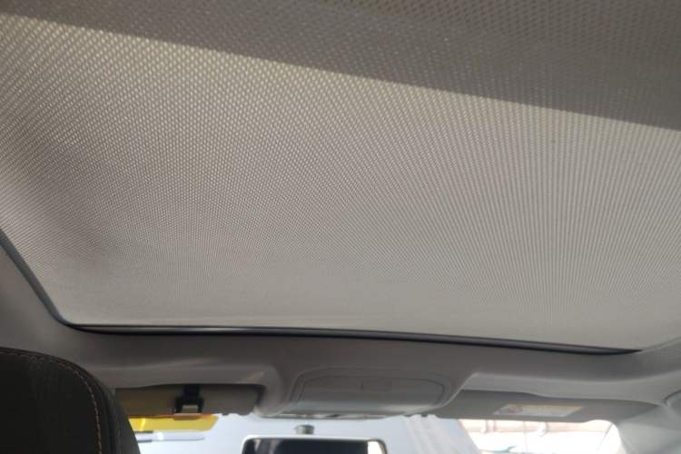 Used Volkswagen C-TREK 2017 230TSI DSG Comfort Version Headliner