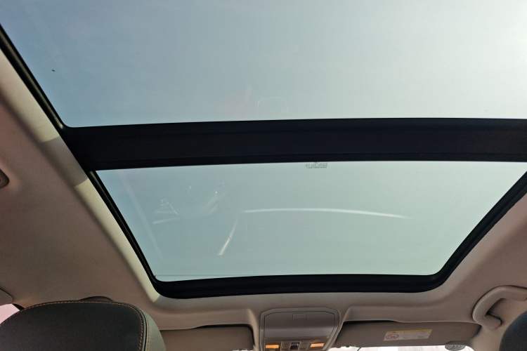 Used Volkswagen C-TREK 2017 1.6L Automatic Luxury Model Headliner