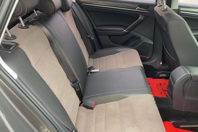 Used Volkswagen C-TREK 2017 1.6L Automatic Comfort Model Interior 1