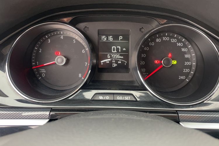 Used Volkswagen C-TREK 2017 1.6L Automatic Comfort Model Interior 4