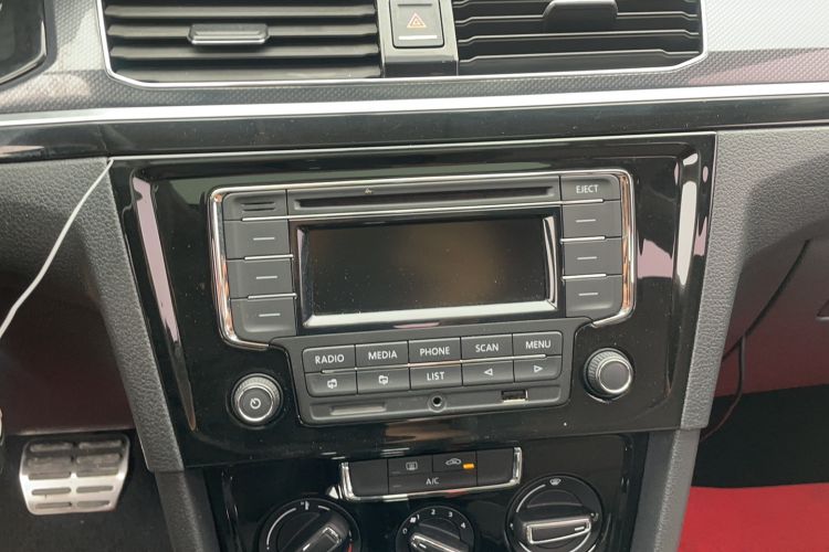 Used Volkswagen C-TREK 2017 1.6L Automatic Comfort Model Interior 5
