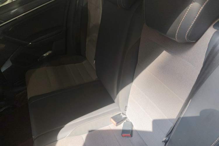 Used Volkswagen C-TREK 2017 230TSI DSG Comfort Version Left Rear Seat
