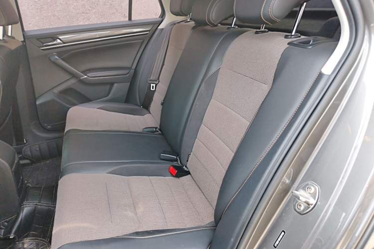 Used Volkswagen C-TREK 2017 1.6L Automatic Comfort Model Left Rear Seat