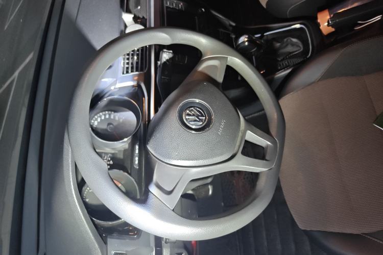 Used Volkswagen C-TREK 2017 1.6L Automatic Comfort Model Steering Wheel