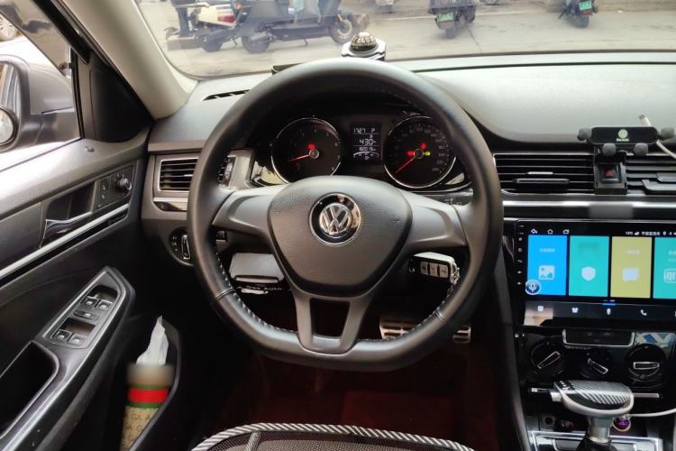 Used Volkswagen C-TREK 2017 230TSI DSG Comfort Version Steering Wheel