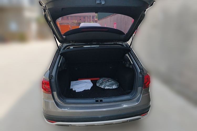 Used Volkswagen C-TREK 2017 1.6L Automatic Comfort Model Trunk