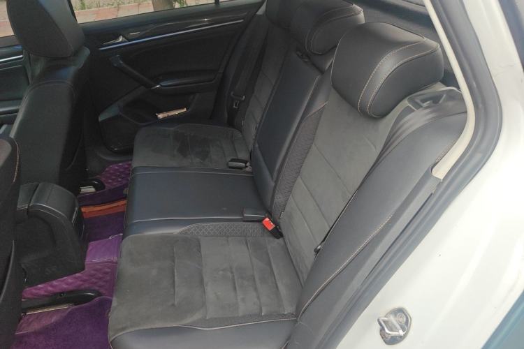 Used Volkswagen C-TREK 2017 230TSI DSG Luxury Model Left Rear Seat