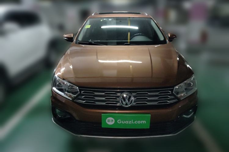Used Volkswagen C-TREK 2017 1.6L Automatic Comfort Model Front