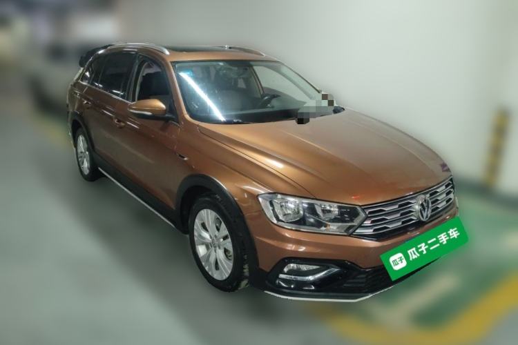 Used Volkswagen C-TREK 2017 230TSI DSG Comfort Version Front Right 45 Deg