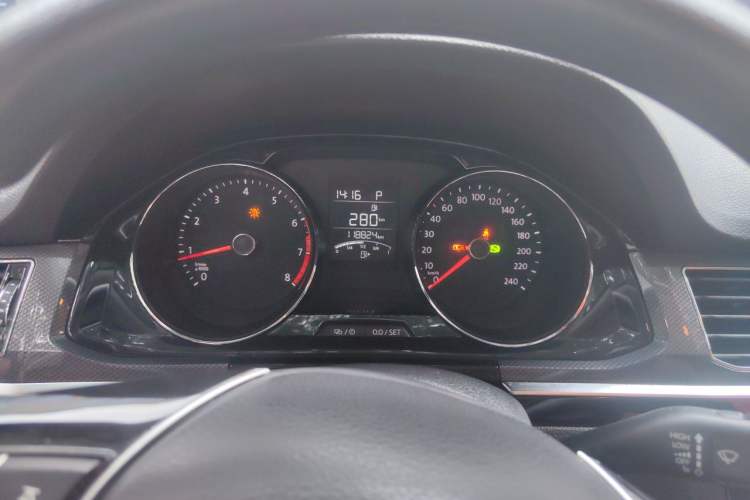 Used Volkswagen C-TREK 2017 230TSI DSG Comfort Version Instrument Cluster