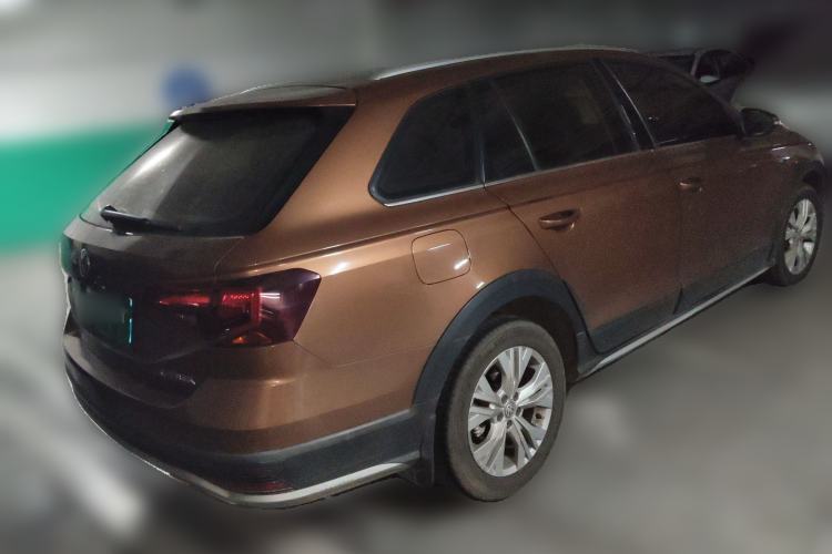 Used Volkswagen C-TREK 2017 1.6L Automatic Comfort Model Rear Right 45 Deg