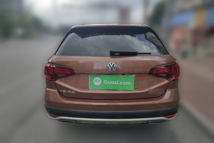 Used Volkswagen C-TREK 2017 1.6L Automatic Luxury Model Rear