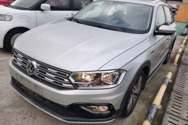 Used Volkswagen C-TREK 2017 1.6L Manual Luxury Model