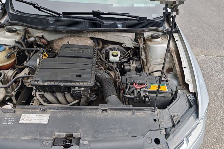 Used Volkswagen C-TREK 2017 1.6L Automatic Comfort Model Engine Bay Left