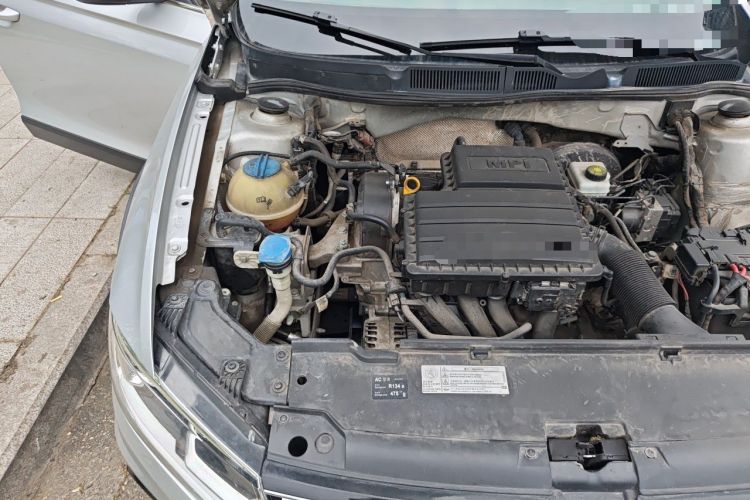 Used Volkswagen C-TREK 2017 1.6L Automatic Comfort Model Engine Bay Right